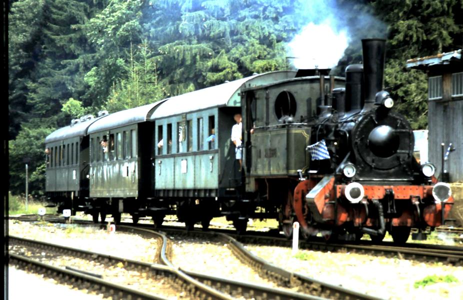 Historische Fotodokumente der Tegernseebahn