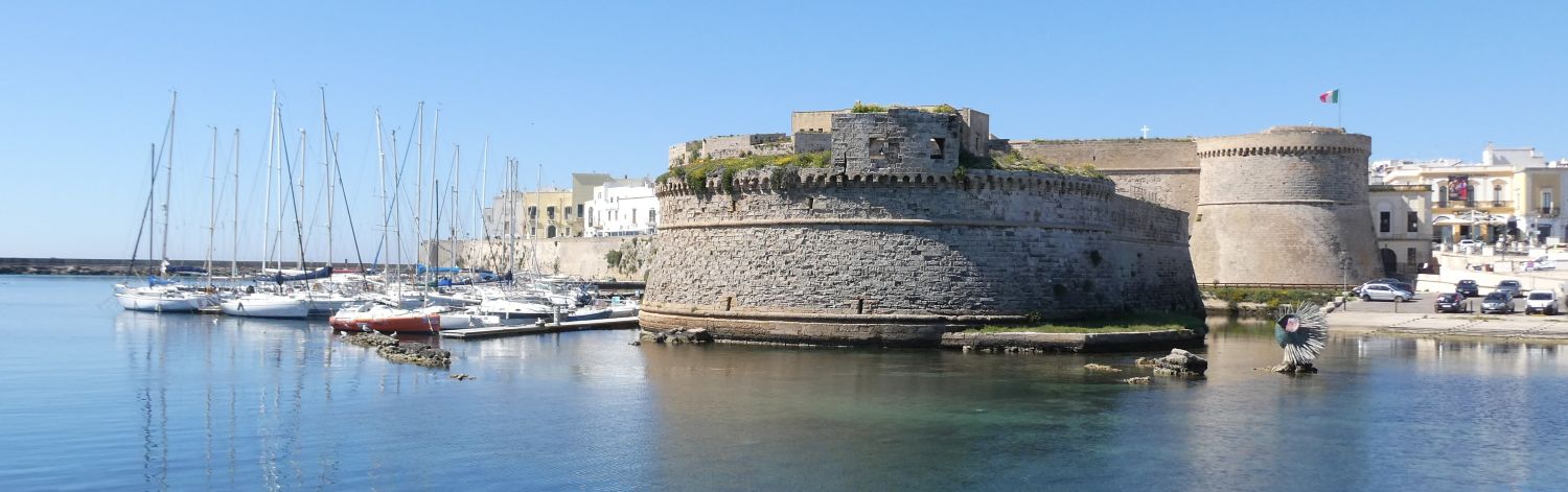 Rund um die Altstadt von Gallipoli